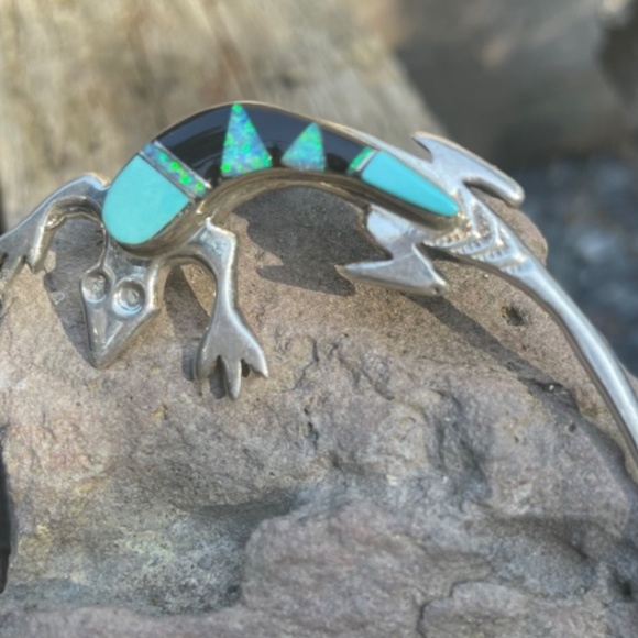 Signed Zuni Blue Fire Opal, Turquoise and Onyx Inlay Native American Liz… - Picture 5 of 10